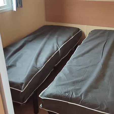 Кемпинг Mobil-home Confortable, Acces Handicape - 4 Pers. - Api-1-52-2023