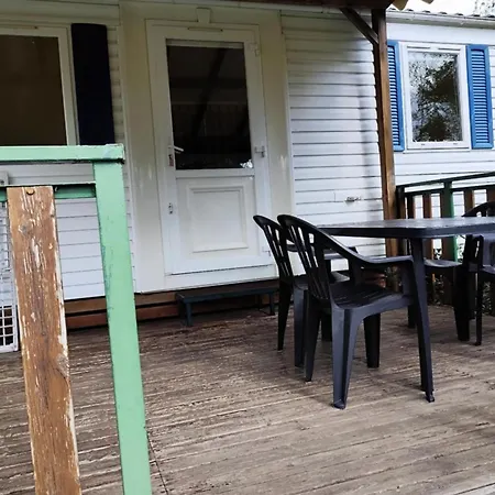 Кемпинг Mobil-home Confortable, Acces Handicape - 4 Pers. - Api-1-52-2023 Ла-Тур-д'Овернь