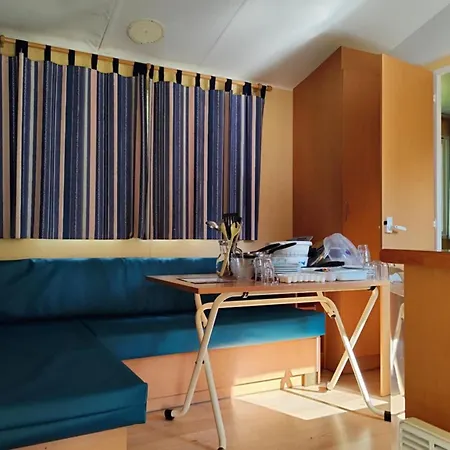 Кемпинг Mobil-home Confortable, Acces Handicape - 4 Pers. - Api-1-52-2023