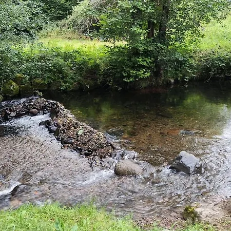 Mobil-home Confortable, Acces Handicape - 4 Pers. - Api-1-52-2023 La Tour-d'Auvergne