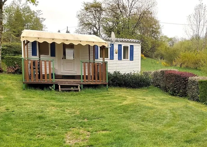 Campsite Mobil-home Confortable, Acces Handicape - 4 Pers. - Api-1-52-2023 La Tour-d'Auvergne